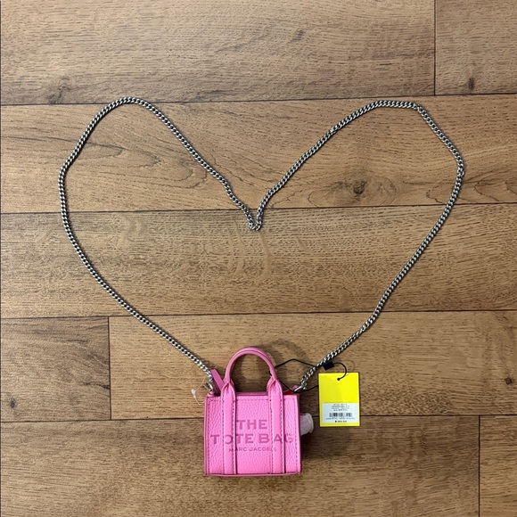 Marc Jacobs The Nano Tote Crossbody Bag In Bow Pink NWT Sold Out Viral Mini Luxe - Picture 9 of 16